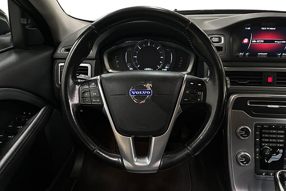Volvo XC70 16 of 30