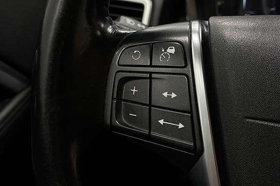 Volvo XC70 25 of 30