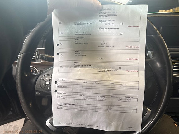 Mercedes-Benz E200 20 of 28