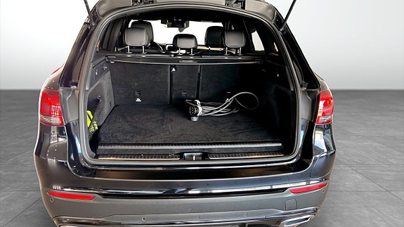 Mercedes-Benz GLC300 de 9 of 9