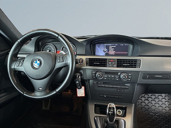 BMW 335i 8 of 22