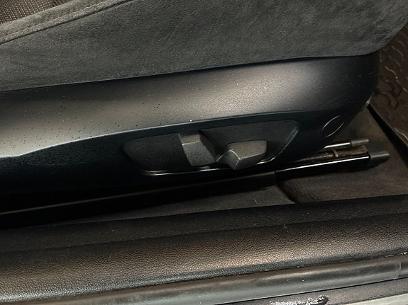 BMW 335i 17 of 22