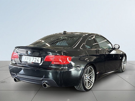 BMW 335i 6 of 22