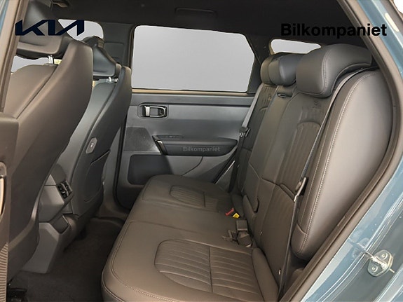 Kia Seltos 9 of 14