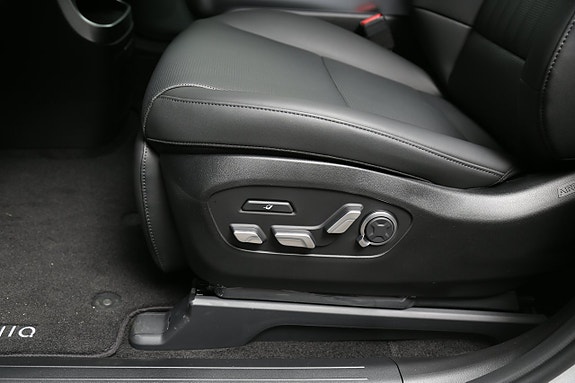 Hyundai Ioniq 9 7 of 28