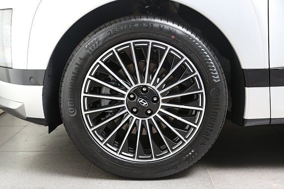 Hyundai Ioniq 9 5 of 28