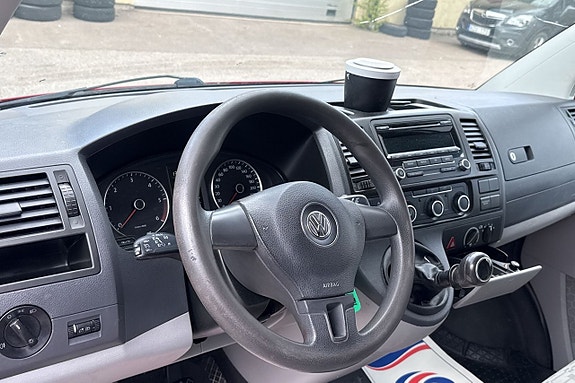 Volkswagen Transporter 8 of 10