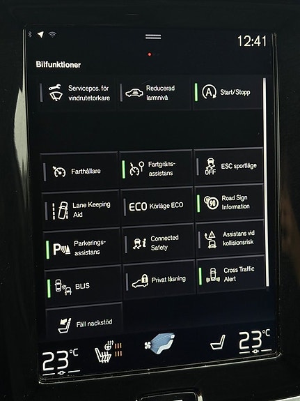Volvo V90 22 of 29