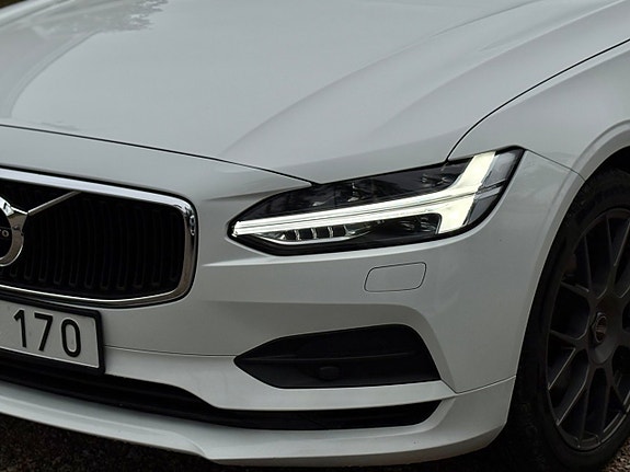 Volvo V90 6 of 29