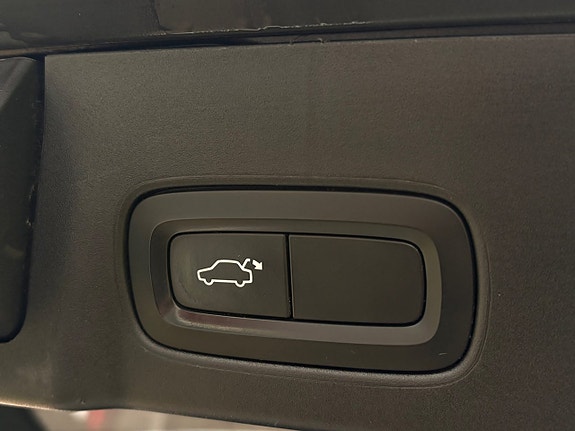 Volvo V90 28 of 29