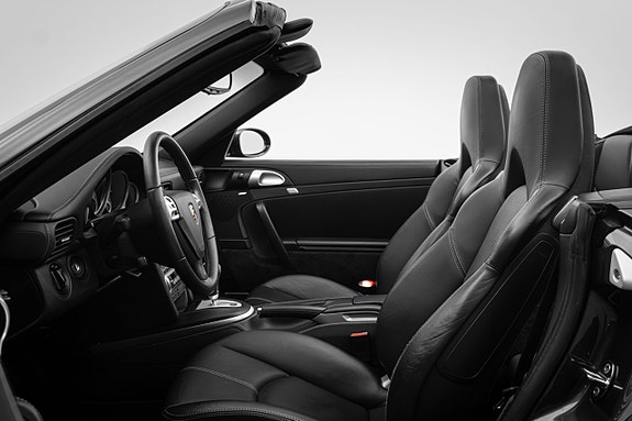 Porsche 911 14 of 30