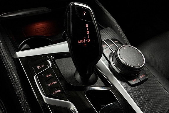 BMW 520d 25 of 30
