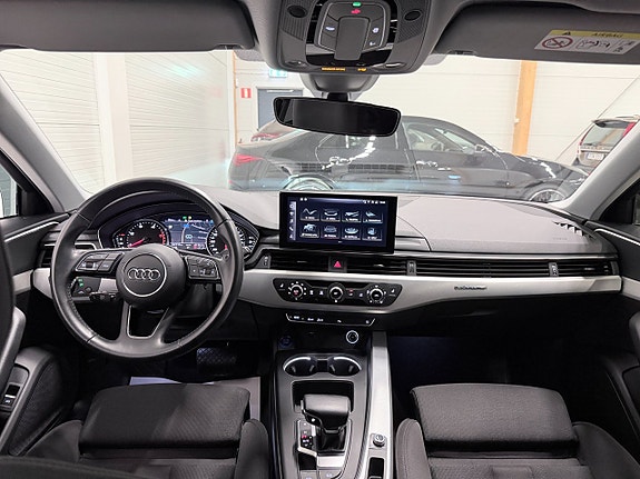 Audi A4 12 of 21