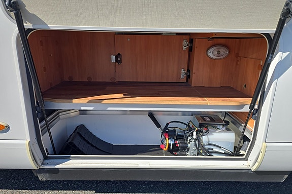 Hymer B 778 SL 3.0 177hk Aut, Långbädd, Solcell, Inverter (Inkommande) 29 of 30
