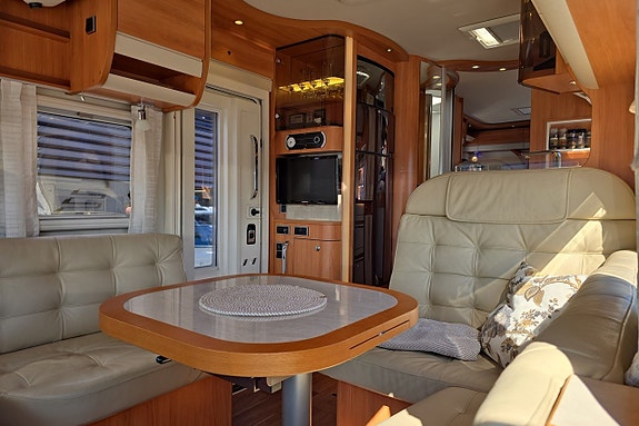 Hymer B 778 SL 3.0 177hk Aut, Långbädd, Solcell, Inverter (Inkommande) 10 of 30