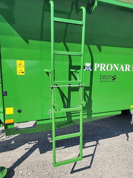 Pronar NV 161/3 14 of 20