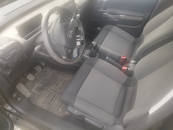 Citroen C4 Cactus 3 of 15