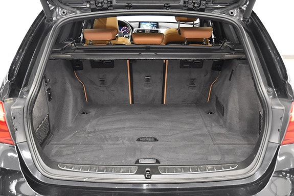 BMW 320 30 of 30
