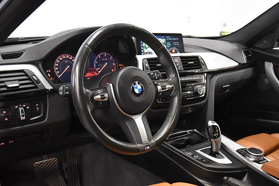 BMW 320 8 of 30