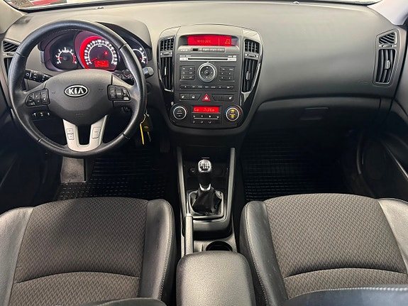 Kia Ceed 20 of 25