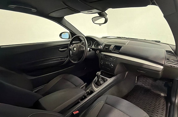 BMW 128ti 8 of 10