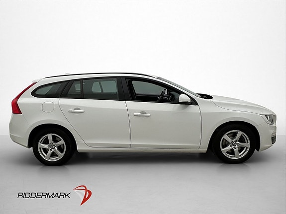 Volvo V60 9 of 28