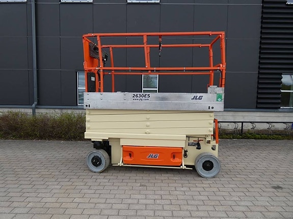 JLG 2630 ES 2 of 8