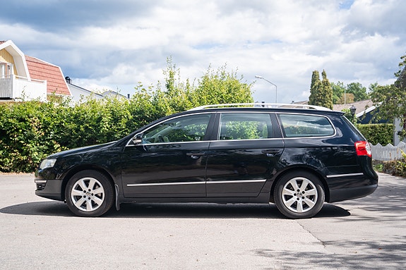 Volkswagen Passat 9 of 21