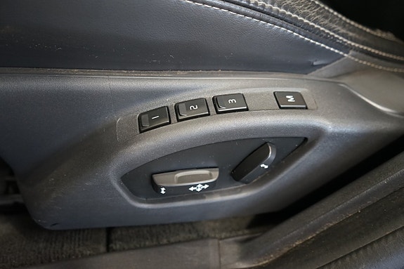 Volvo V60 9 of 14