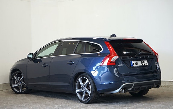 Volvo V60 3 of 14