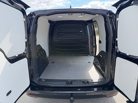 Volkswagen Caddy 22 of 30