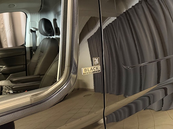 Volkswagen Caddy 30 of 30
