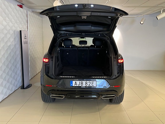 Land Rover Range Rover Sport 6 of 12