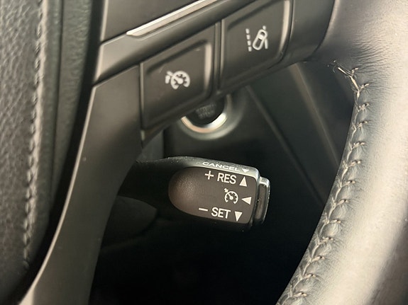Toyota Avensis 19 of 30