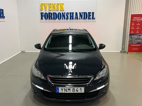 Peugeot 308 SW 2 of 25