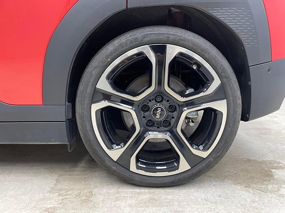 MINI Aceman SE 12 of 15