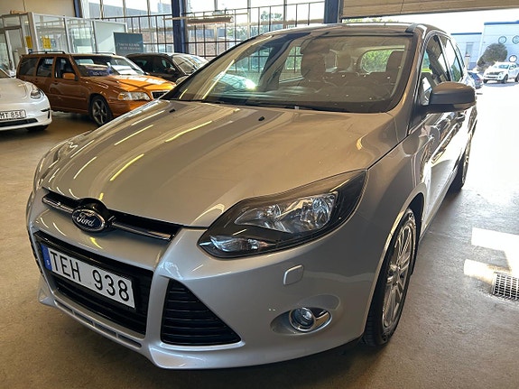 Ford Focus 7 of 22