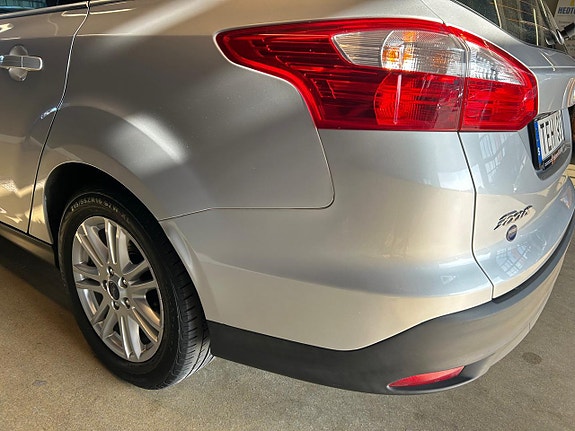 Ford Focus 21 of 22