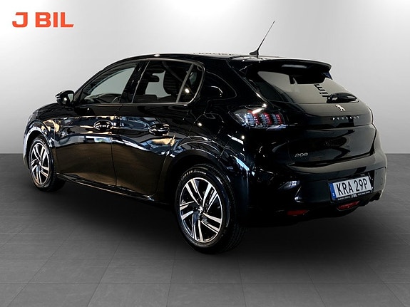 Peugeot 208 3 of 15
