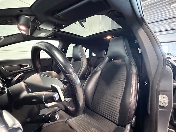 Mercedes-Benz CLA220 d 11 of 12