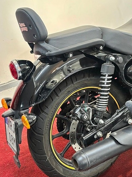 Royal Enfield Meteor 350, 1 ägare 4 of 6
