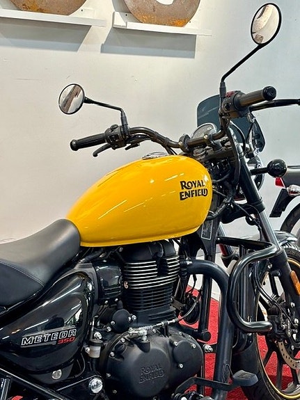 Royal Enfield Meteor 350, 1 ägare 5 of 6