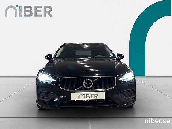 Volvo V60 2 of 22
