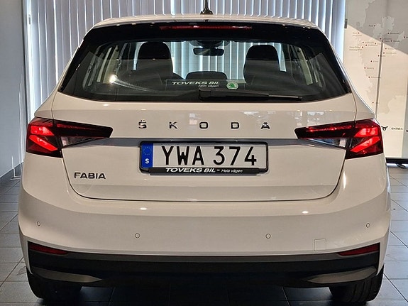 Skoda Fabia 15 of 15
