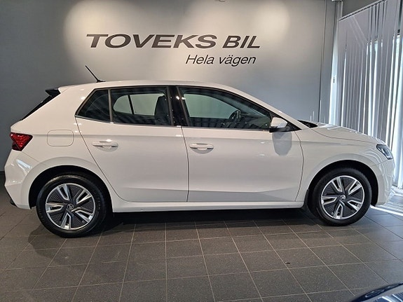 Skoda Fabia 4 of 15