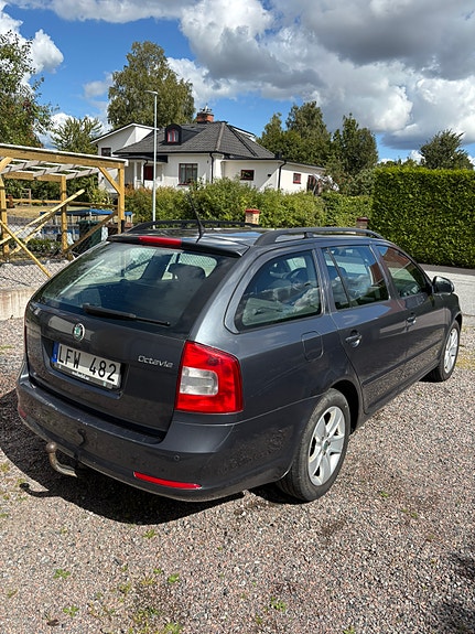 Skoda Octavia 4 of 9