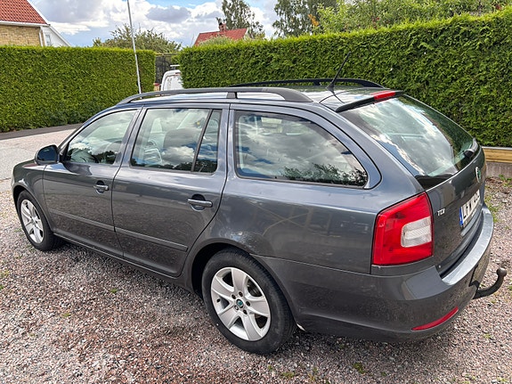 Skoda Octavia 6 of 9