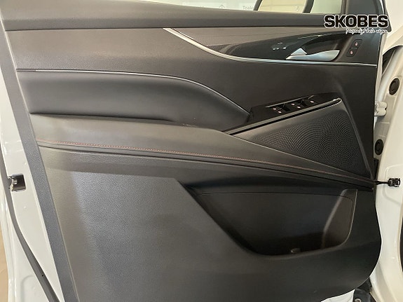 Maxus Euniq 6 15 of 19
