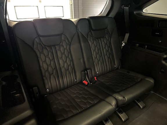 Kia Sorento 27 of 29