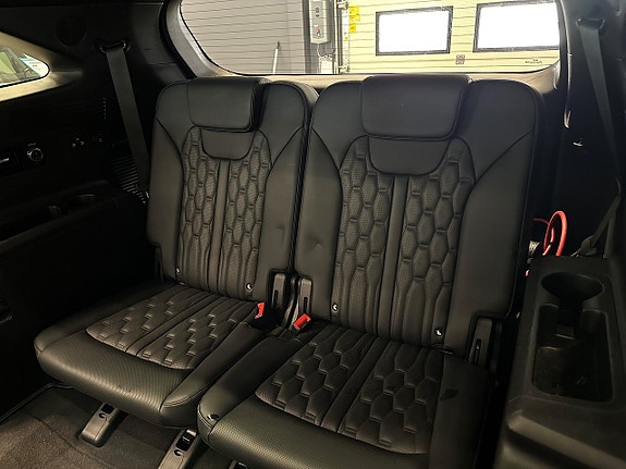 Kia Sorento 26 of 29